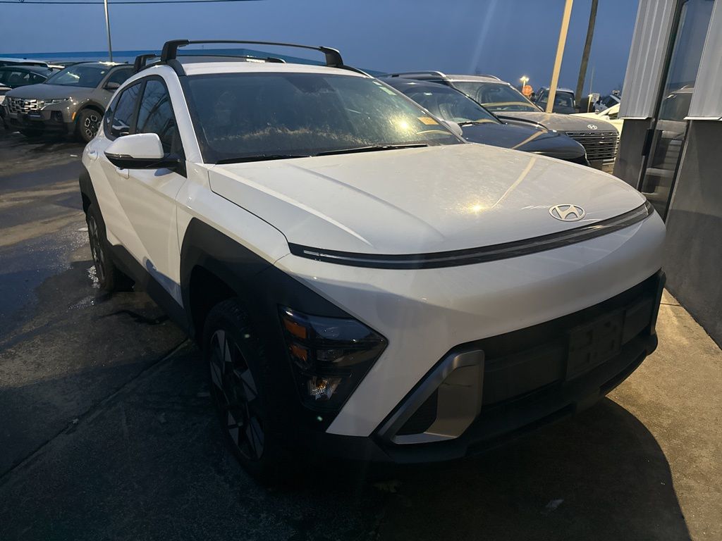 2025 Hyundai Kona SEL's photo