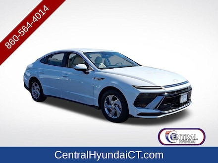 2025 Hyundai Sonata SE Sedan