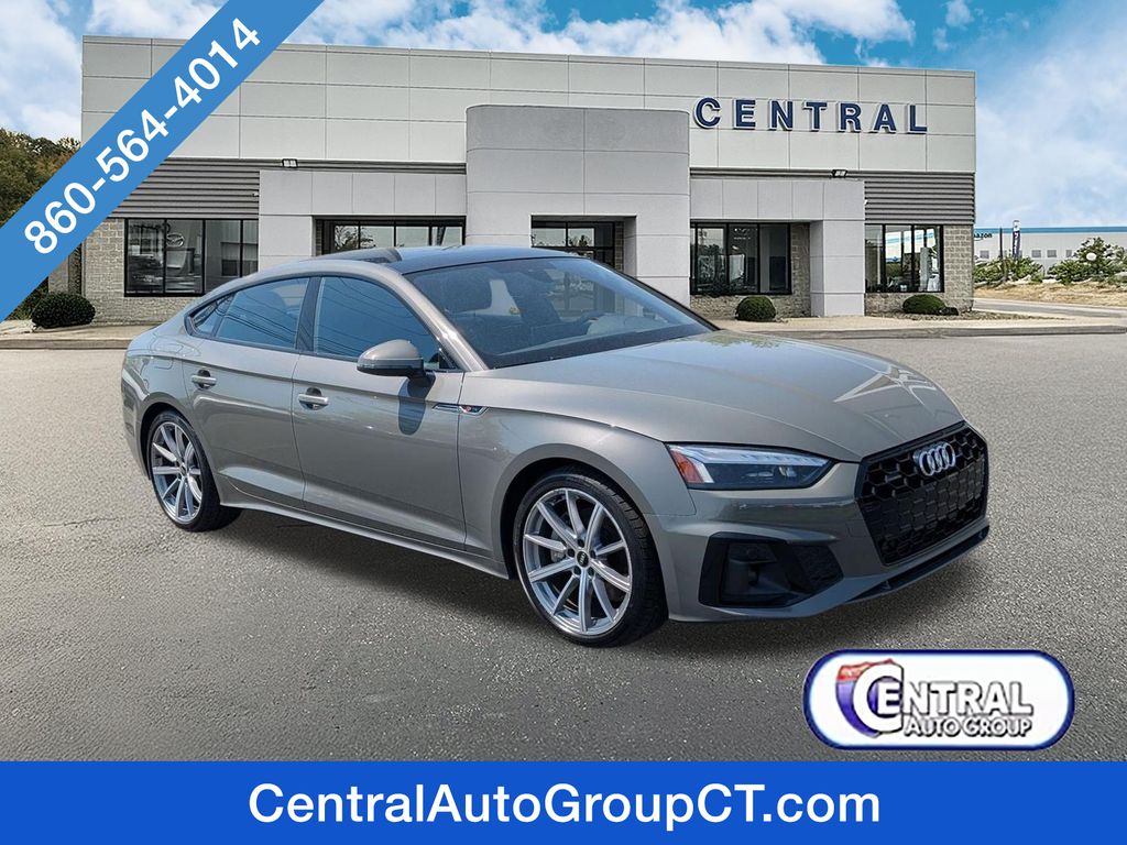 2025 Audi A5 Sportback 45 Premium quattro S tronic's photo