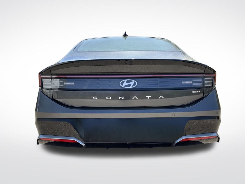2025 Hyundai Sonata Hybrid Limited photo 3