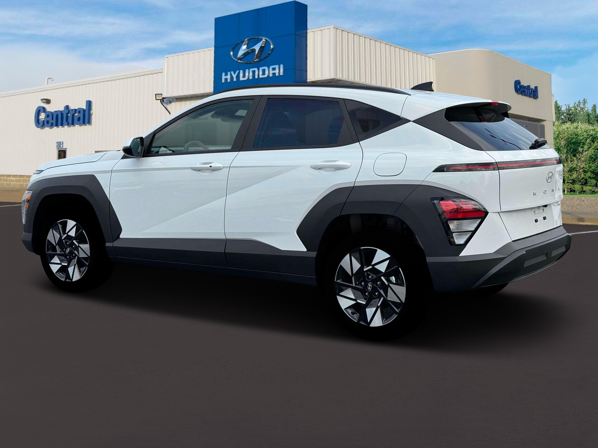 2025 Hyundai Kona SEL photo 4
