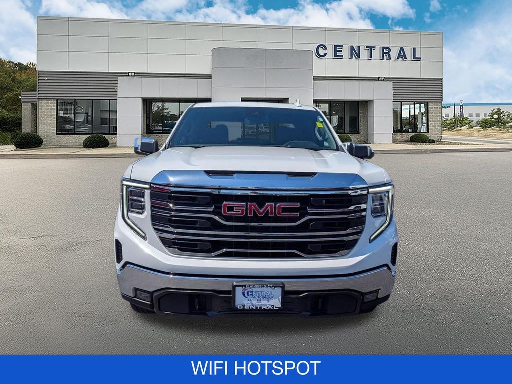 Used 2025 GMC Sierra 1500 SLT Truck