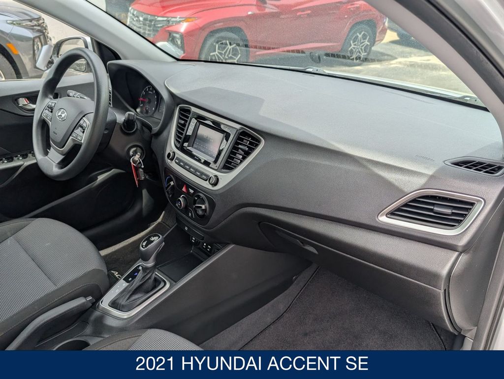 2021 Hyundai Accent SE - Photo 27