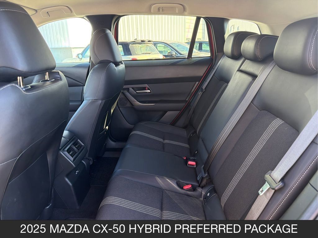 2025 Mazda CX-50 Preferred - Photo 12
