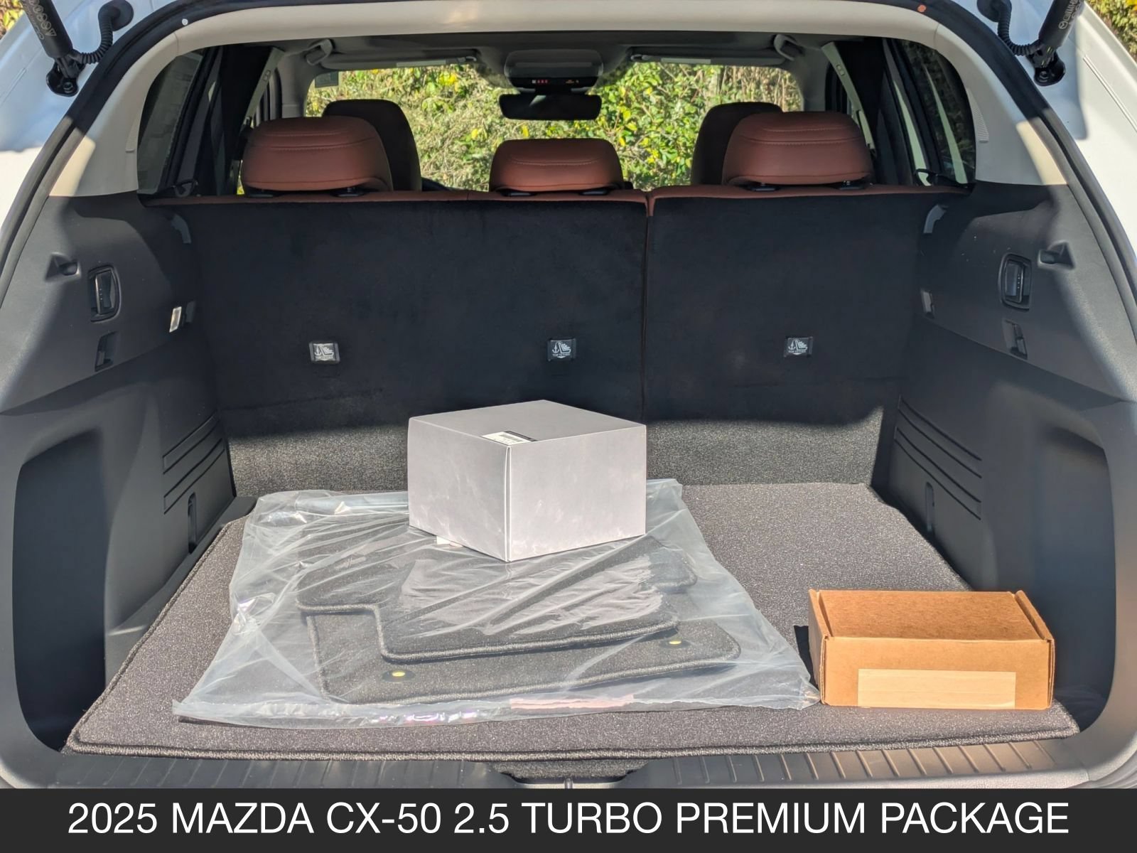 2025 Mazda CX-50 Premium - Photo 39