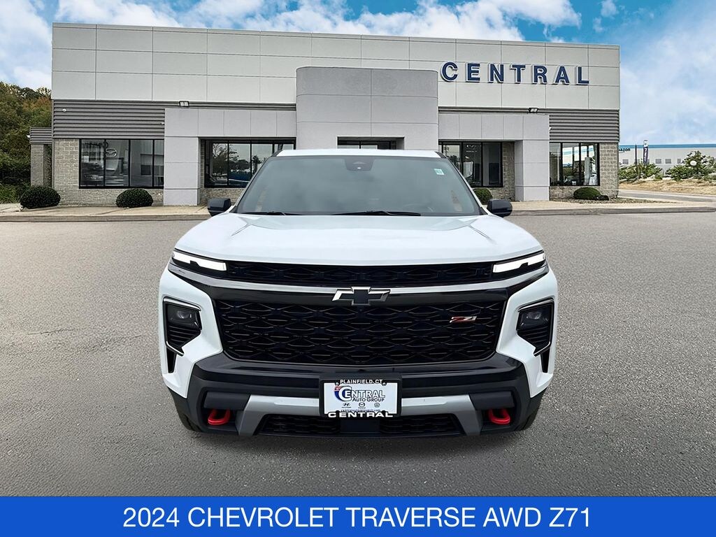 Used 2024 Chevrolet Traverse Z71 SUV