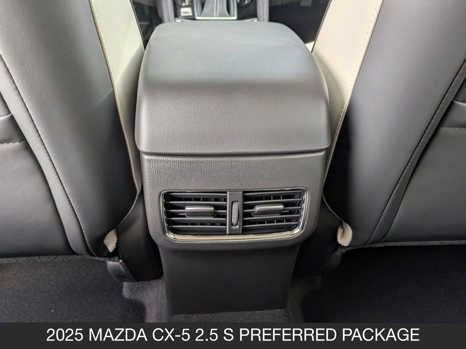 2025 Mazda CX-5 - Photo 33
