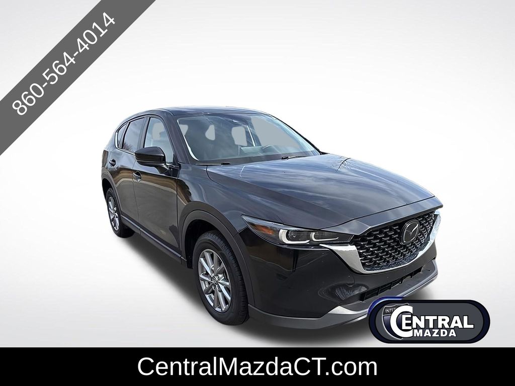 2023 Mazda CX-5 S Preferred package