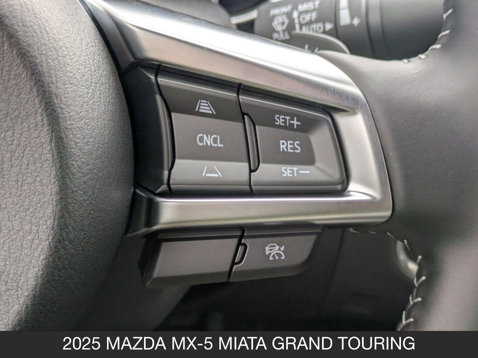 2025 Mazda MX-5 Miata Grand Touring - Photo 22