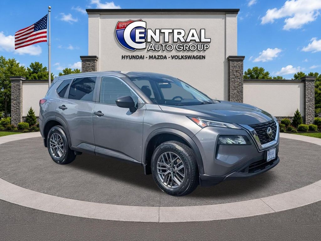 Used 2021 Nissan Rogue S SUV