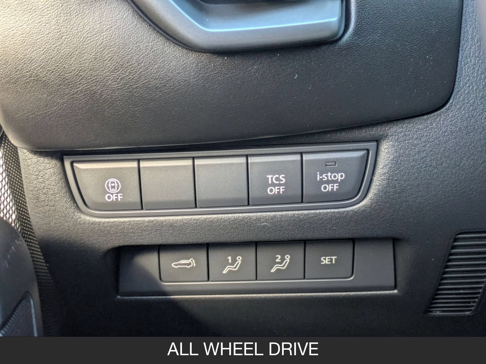 2025 Mazda CX-50 Premium - Photo 21