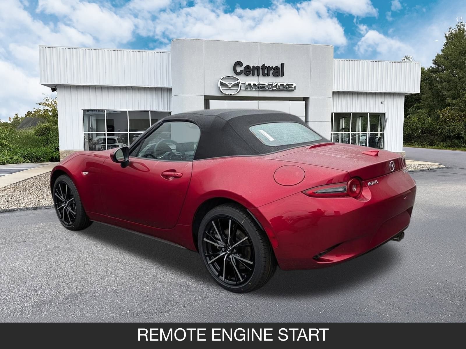 2025 Mazda MX-5 Miata Grand Touring - Photo 6