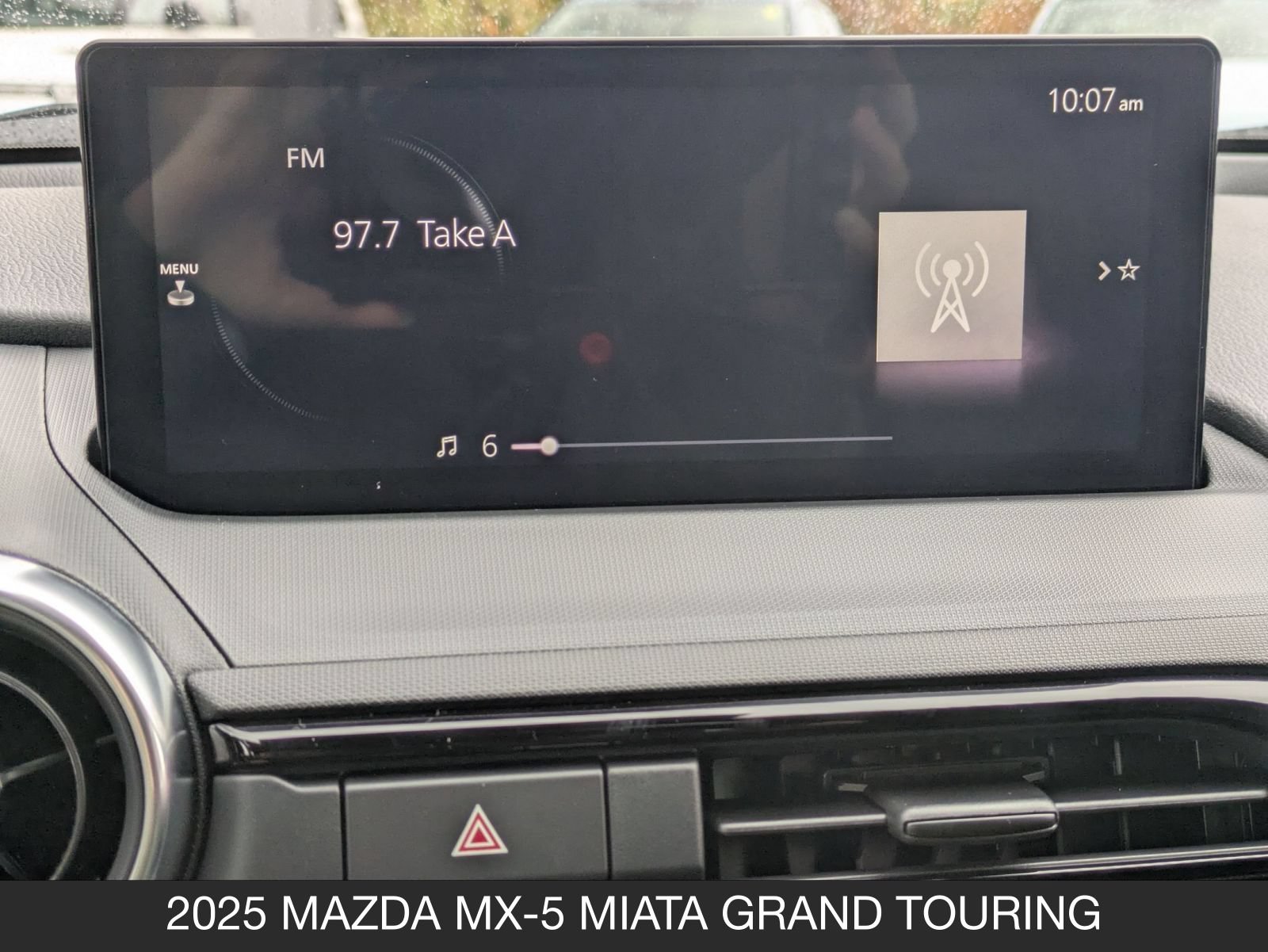 2025 Mazda MX-5 Miata Grand Touring - Photo 25
