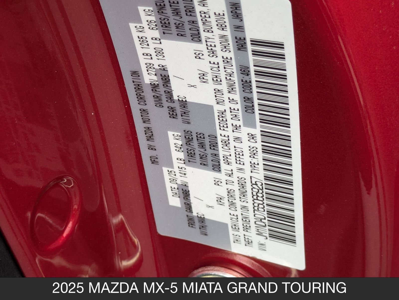 2025 Mazda MX-5 Miata Grand Touring - Photo 36