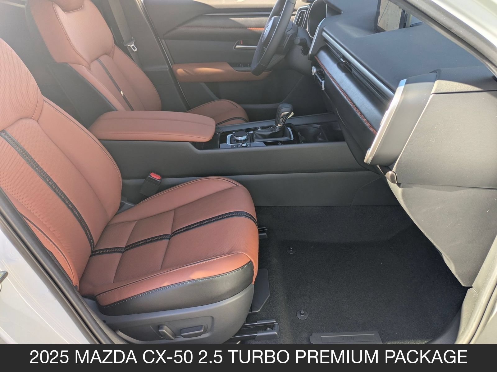 2025 Mazda CX-50 Premium - Photo 41