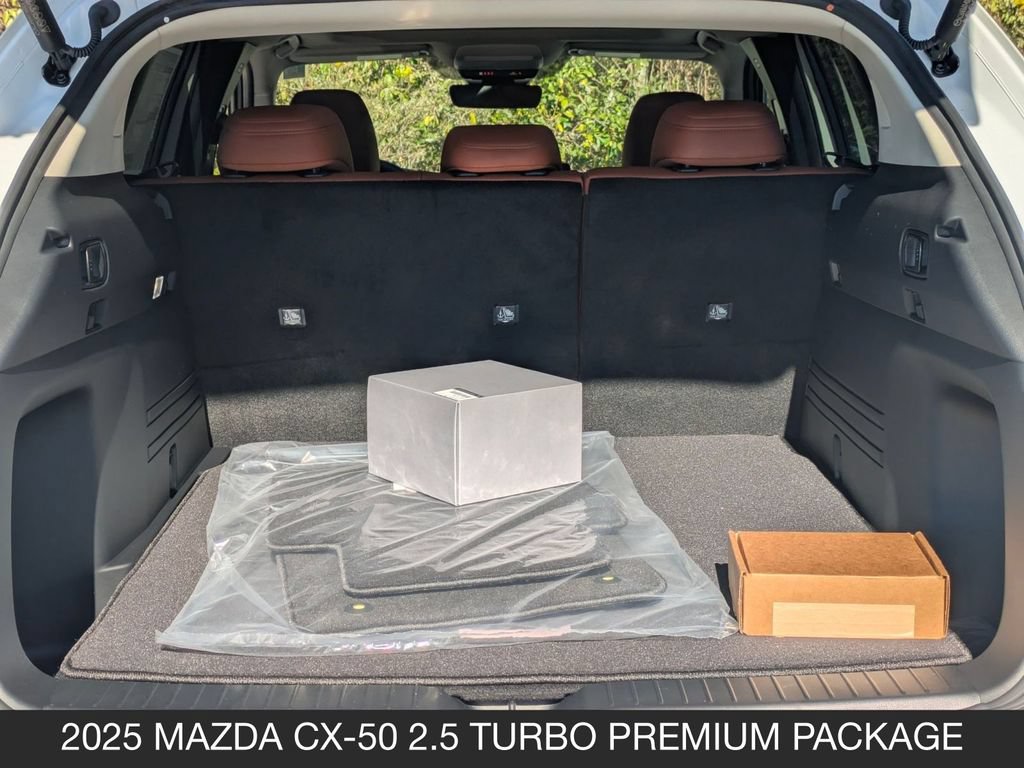 2025 Mazda CX-50 Premium - Photo 39