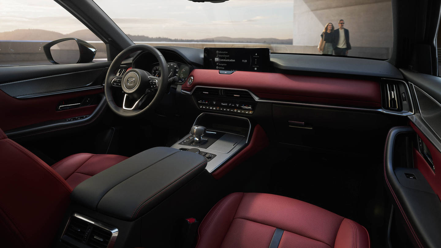 2025 Mazda CX-70 interior