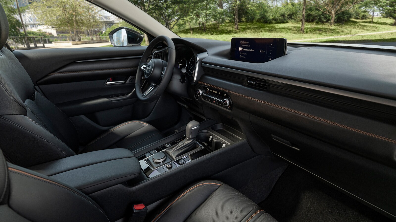 2025 Mazda CX-50 Hybrid interior