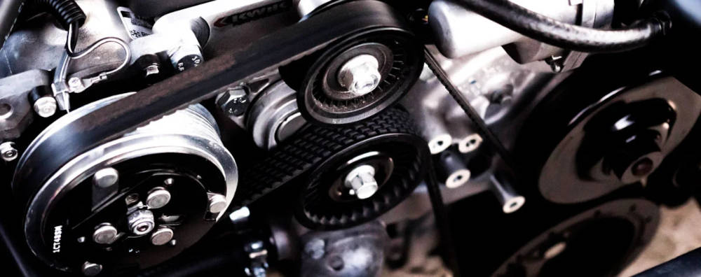 Serpentine belt of Mazda engine