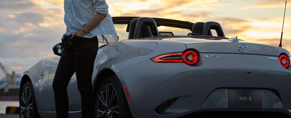 2024 Mazda MX-5 Miata exterior
