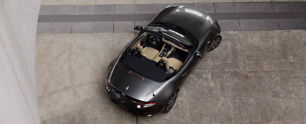 2023 Mazda MX-5 Miata overhead view with no top