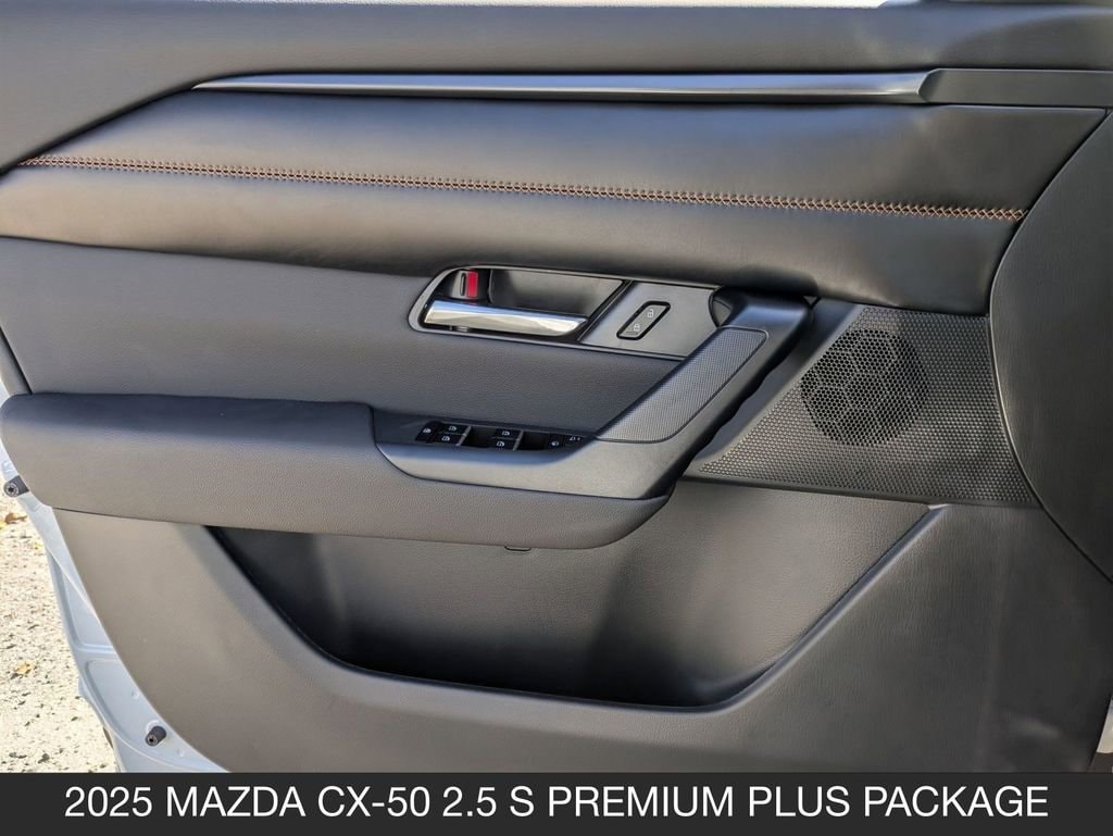 2025 Mazda CX-50 Premium Plus - Photo 12
