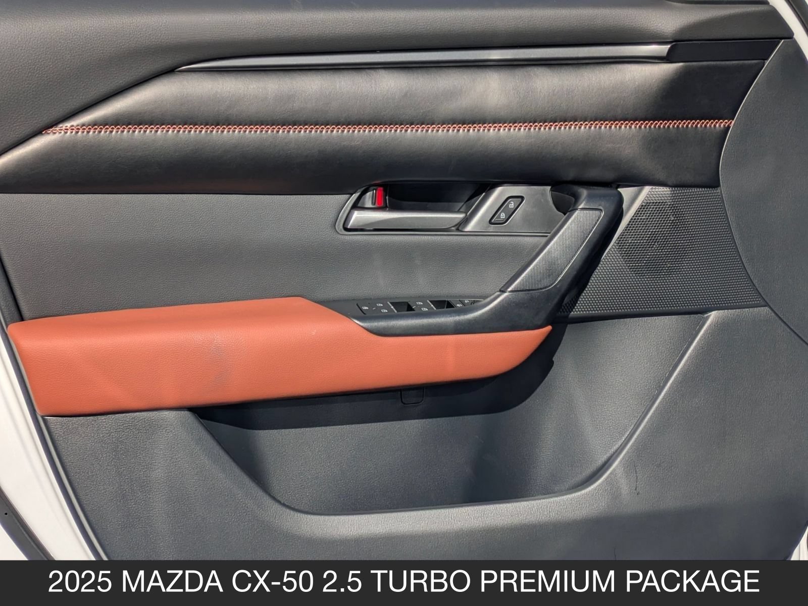 2025 Mazda CX-50 Premium - Photo 11