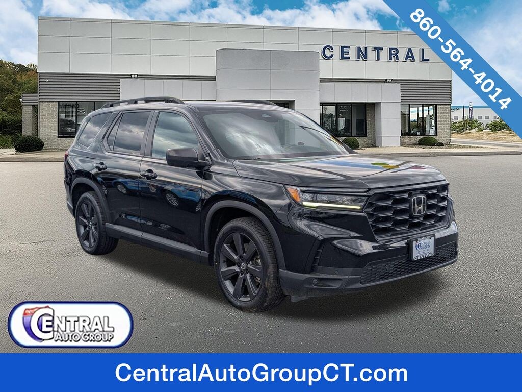 Used 2023 Honda Pilot Sport SUV