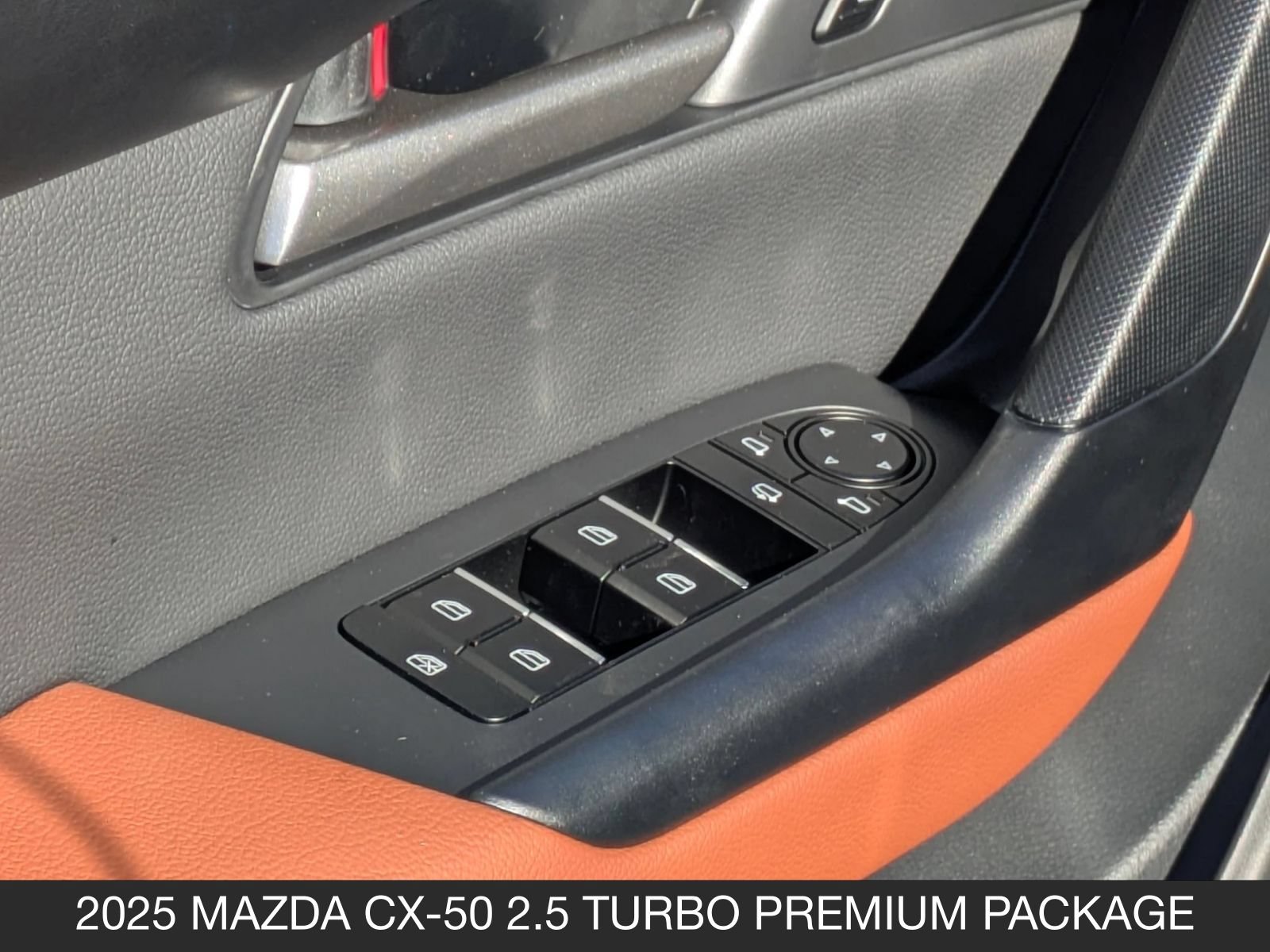 2025 Mazda CX-50 Premium - Photo 13