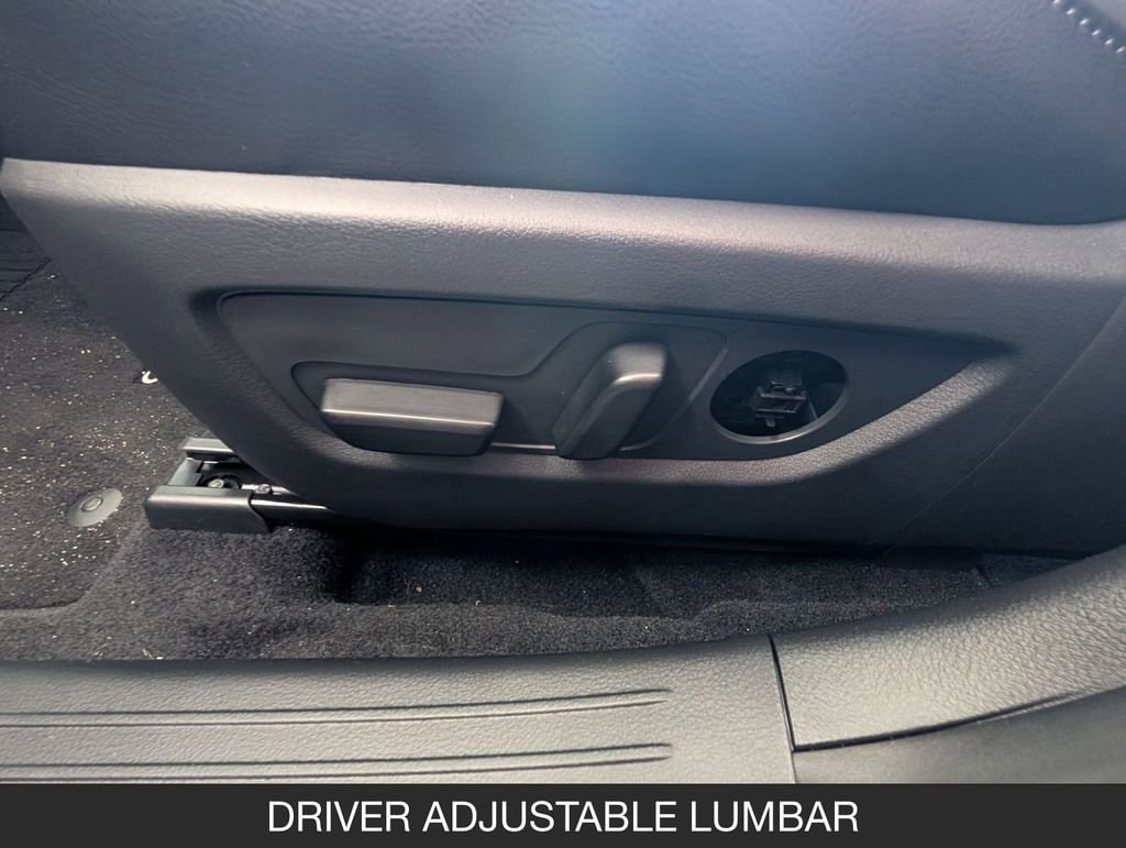2025 Mazda CX-50 Premium - Photo 11
