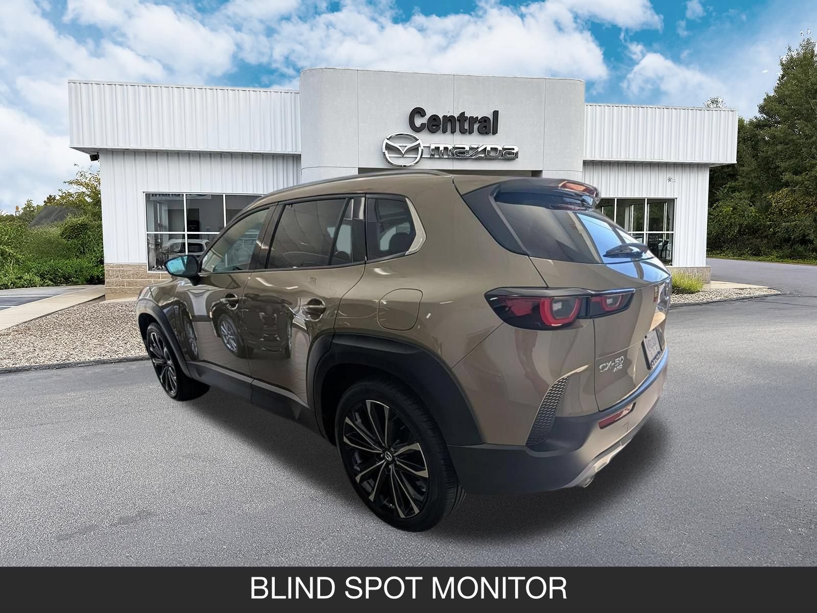 2025 Mazda CX-50 Premium - Photo 3
