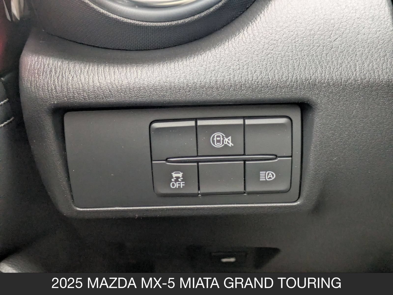 2025 Mazda MX-5 Miata Grand Touring - Photo 20