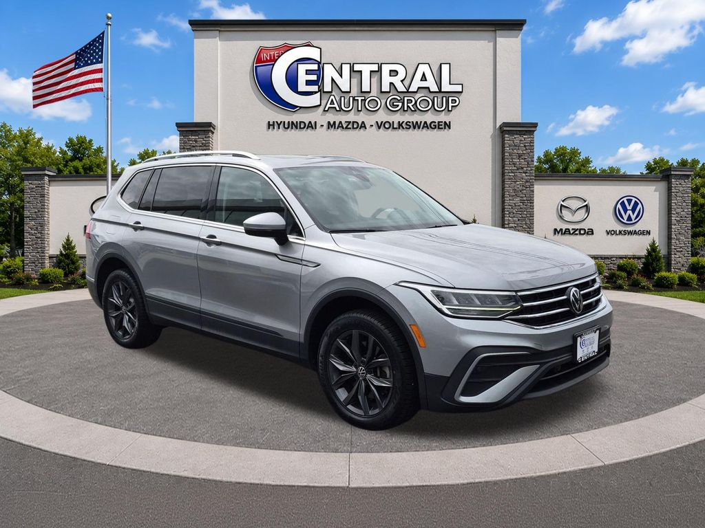 2023 Volkswagen Tiguan SE