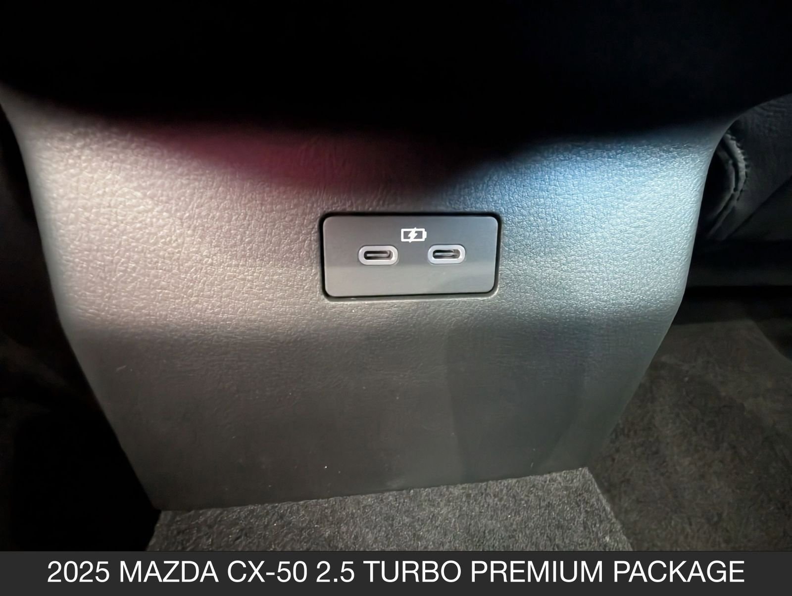 2025 Mazda CX-50 Premium - Photo 14