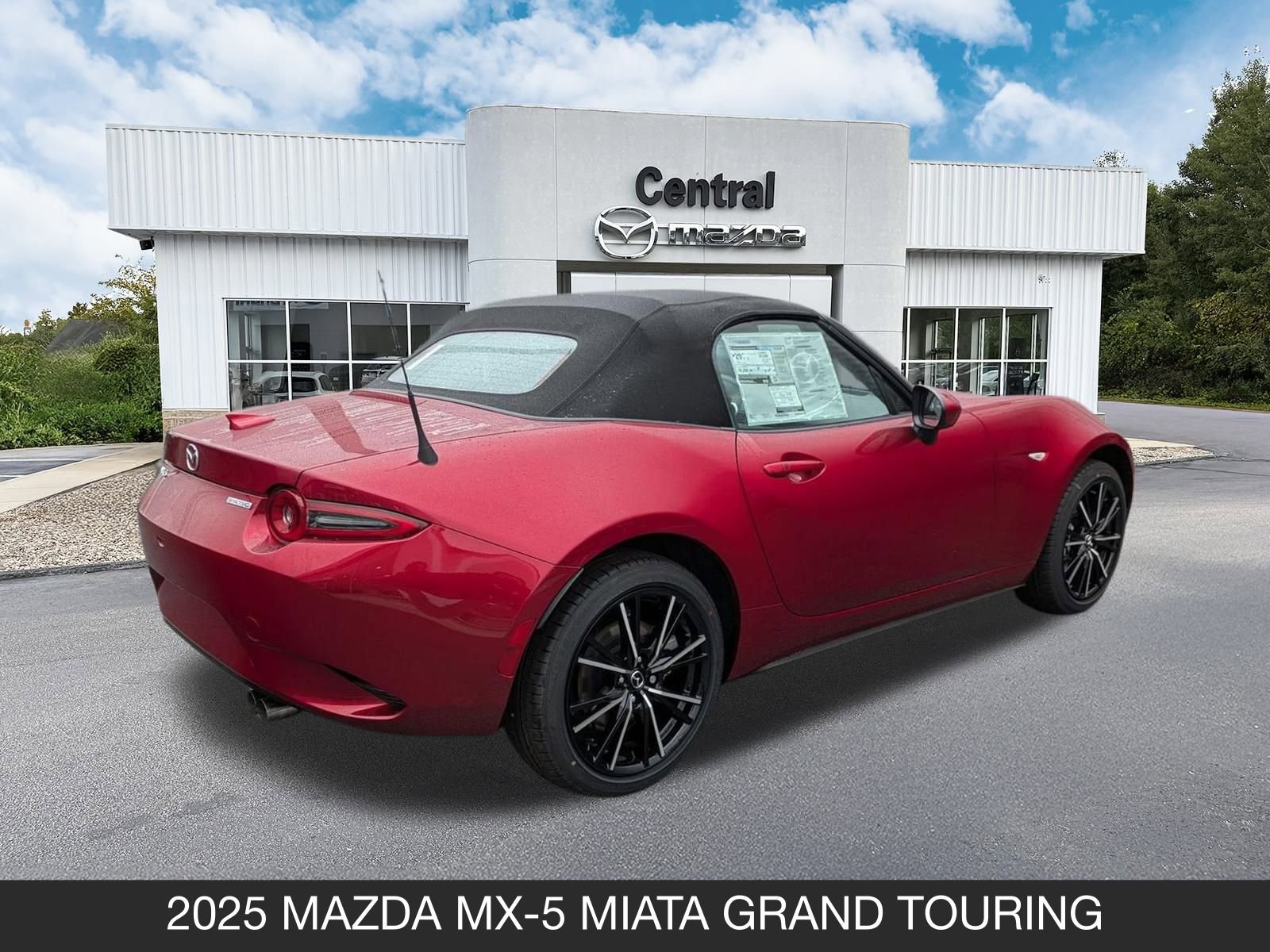 2025 Mazda MX-5 Miata Grand Touring - Photo 8