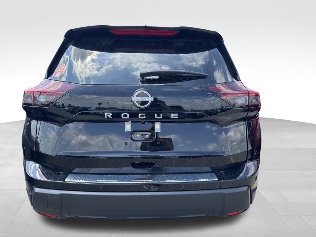 2026 Nissan Rogue SV photo 3