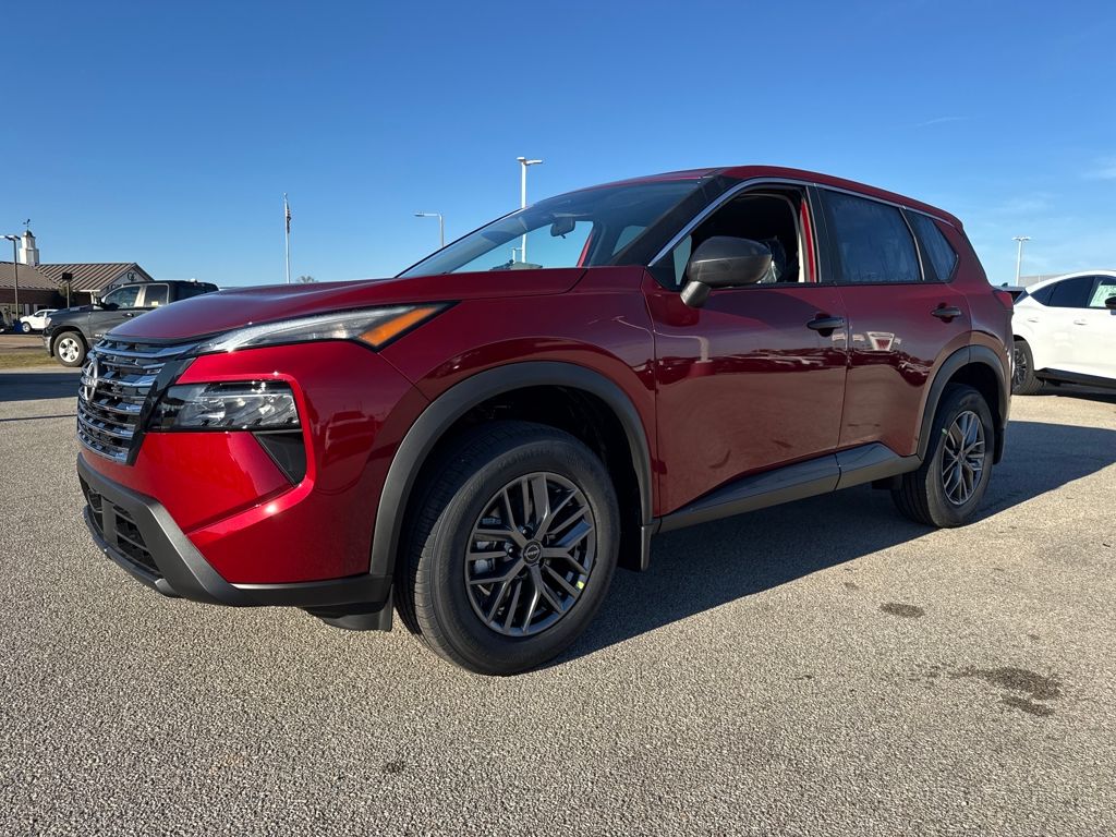 2026 Nissan Rogue S's photo