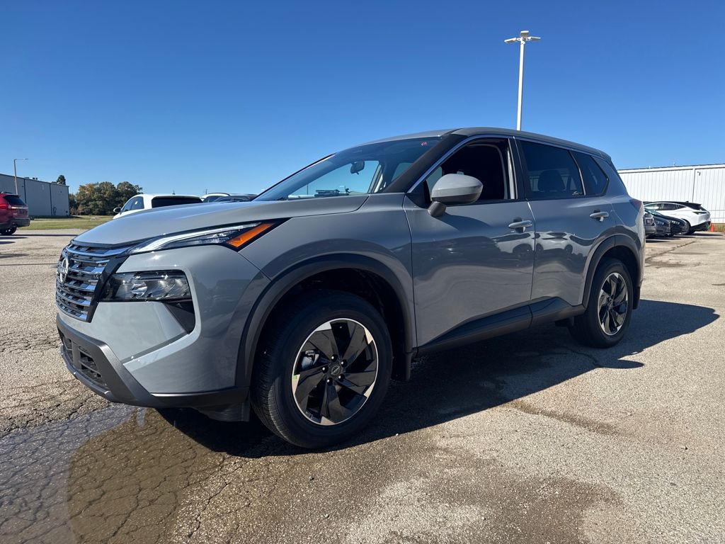 2026 Nissan Rogue SV's photo