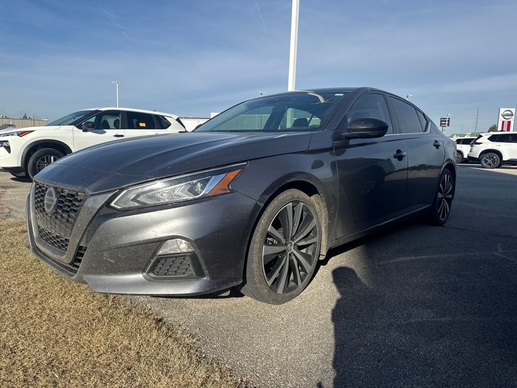 Used 2021 Nissan Altima 2.5 SR Sedan