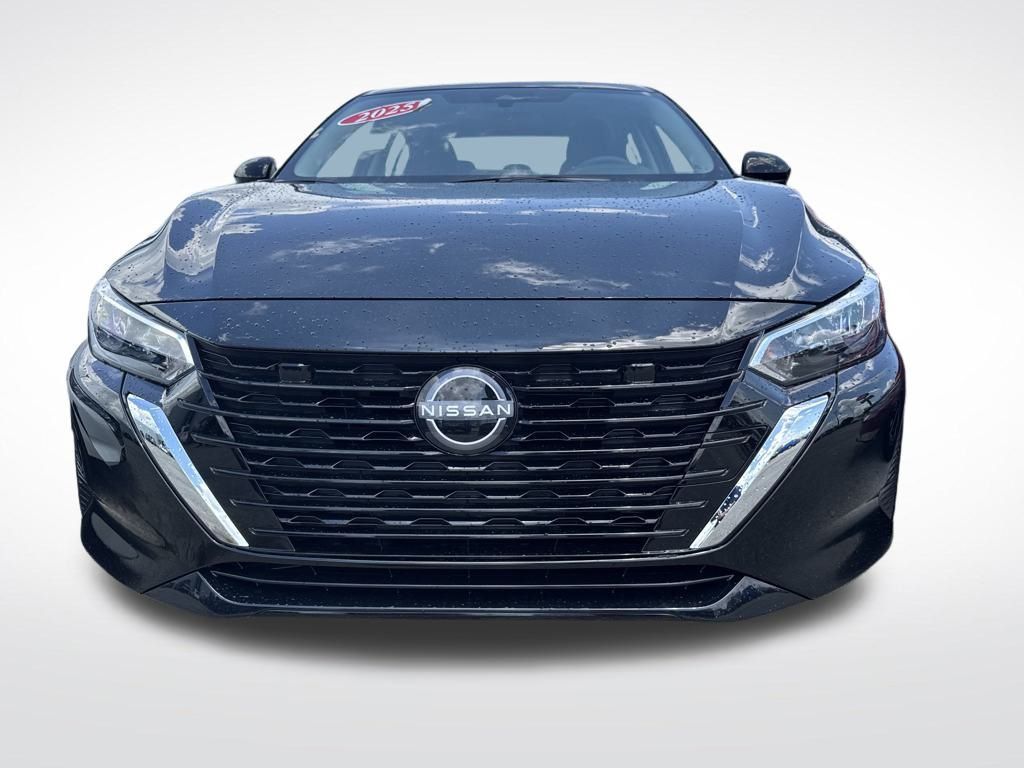2025 Nissan Sentra SV photo 2