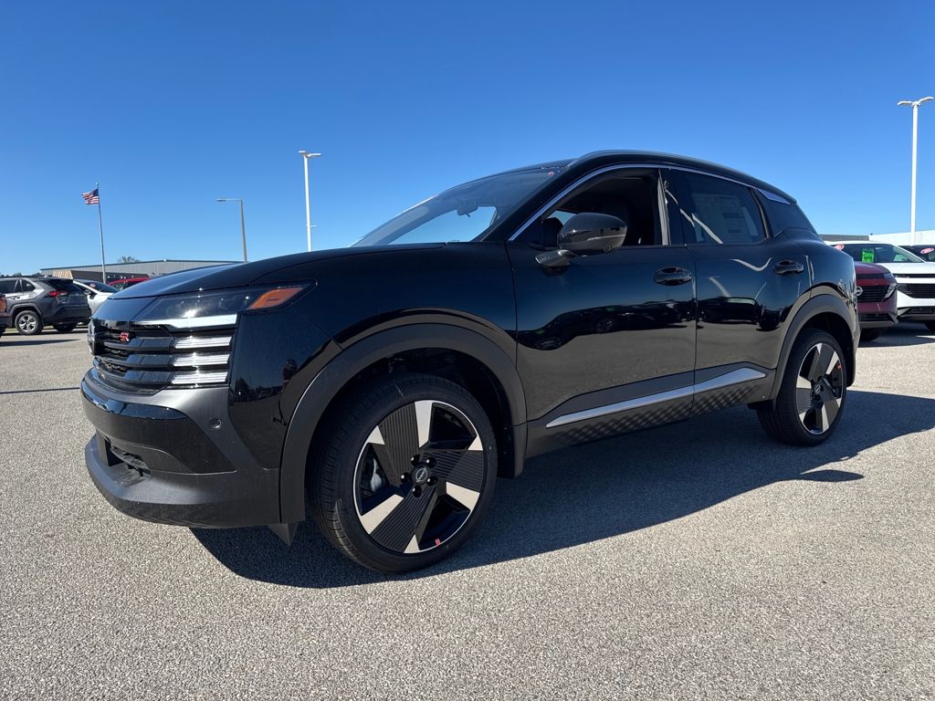 2026 Nissan KICKS SR's photo