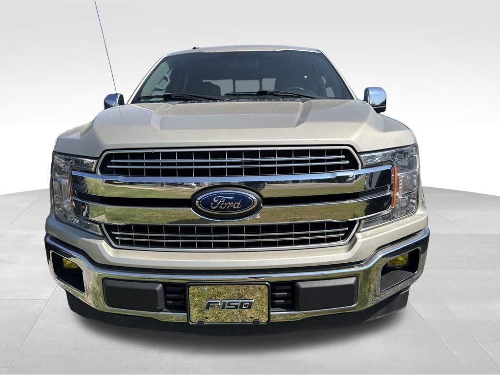 2018 Ford F-150 Lariat photo 2