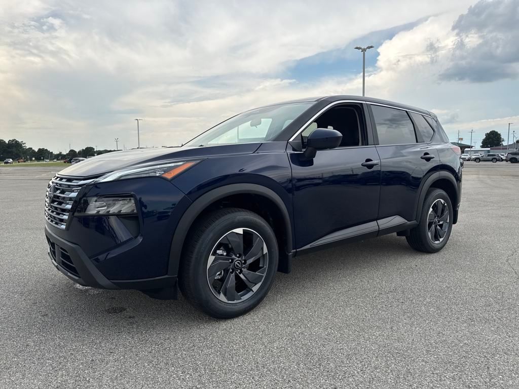 2026 Nissan Rogue SV's photo