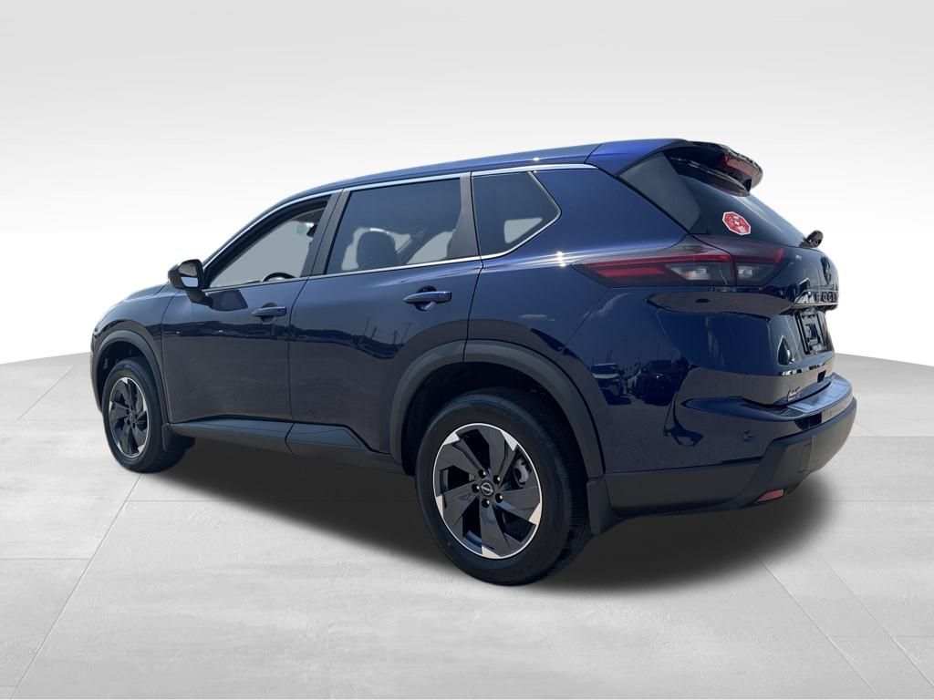 2026 Nissan Rogue SV photo 3