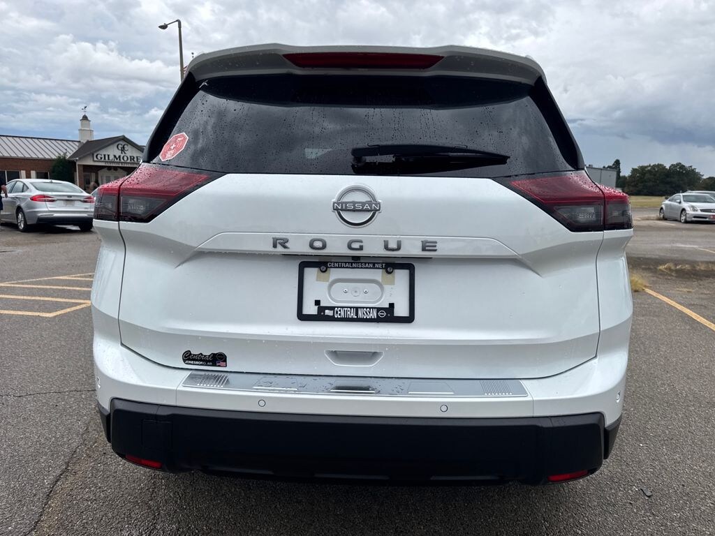New 2026 Nissan Rogue SV SUV