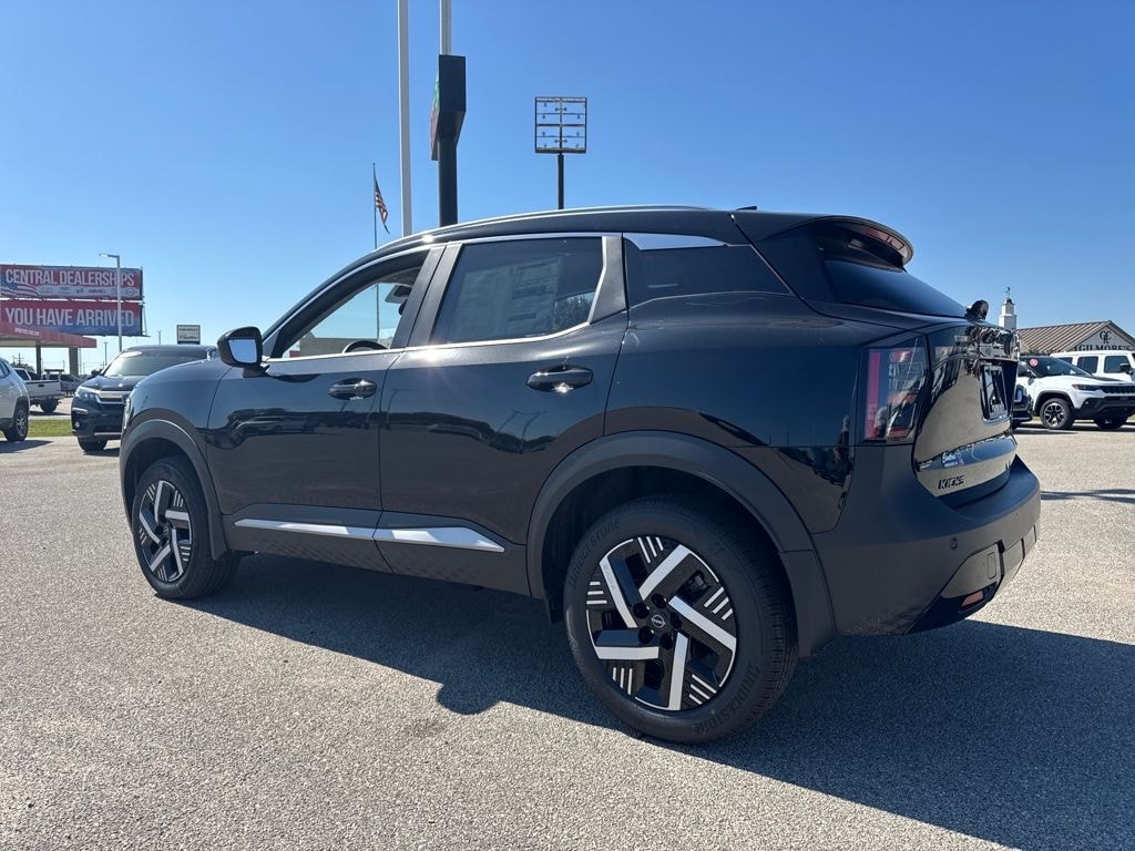 New 2026 Nissan Kicks SV SUV