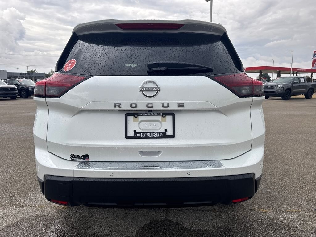 New 2026 Nissan Rogue SV SUV