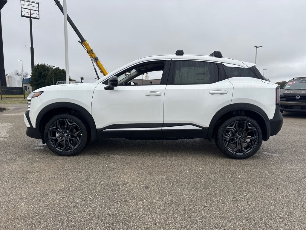 New 2026 Nissan Kicks SR SUV