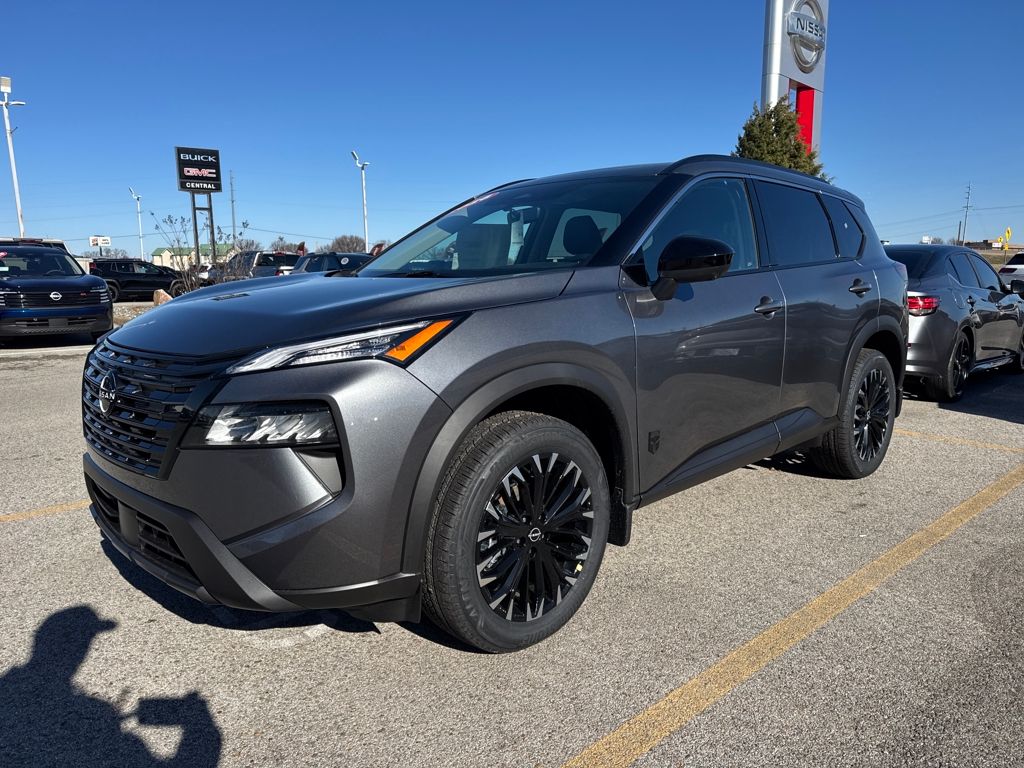2026 Nissan Rogue SV's photo