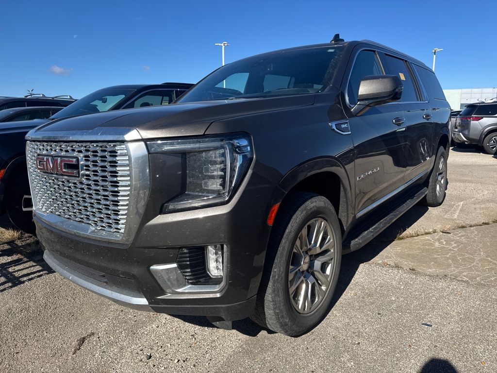 2021 GMC Yukon XL SUV 